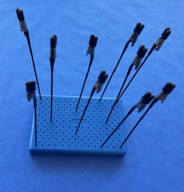 Andy's Hobby Headquarters Grip and Paint Modeling Tool - incl. base + 10 grip clips