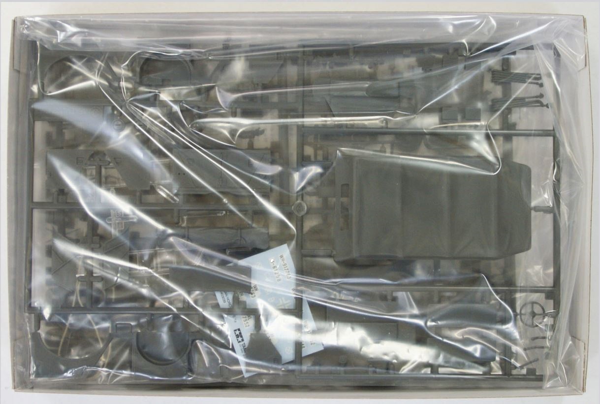 Horch Type 4x4 Type 1a  incl. figure