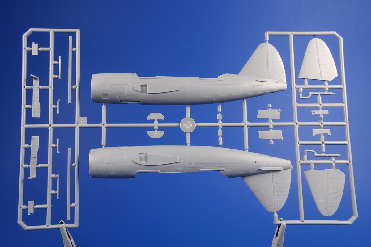 SB2A-4 Buccaneer  "US Marines Bomber"